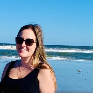 Meet your Posher, Sarah Jane